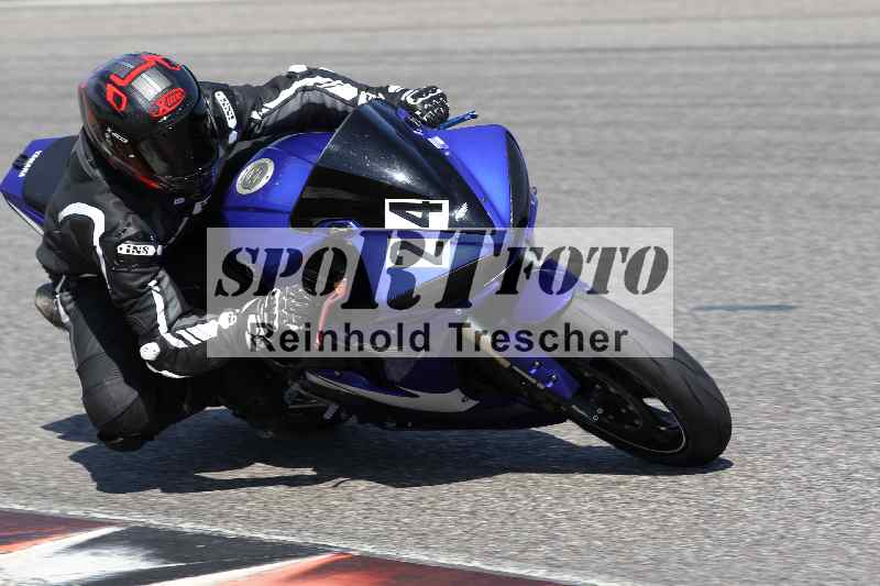 Archiv-2025/44 09.08.2025 Plüss Moto Sport ADR/Freies Fahren/24